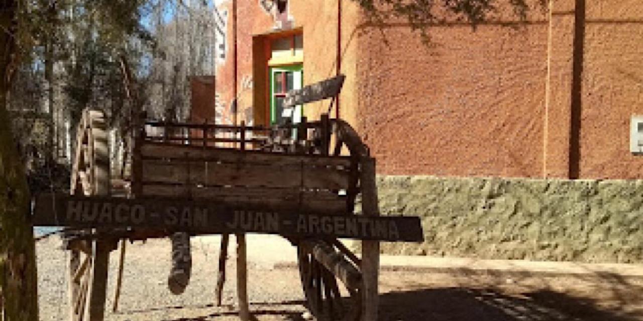 Hotel Hosteria Huaco Exterior foto